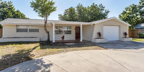 8952 Sterling Ln, PORT RICHEY, FL, 34668-4927 | Card Image