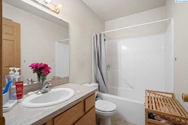 573-575 Se Shoemaker Pl, Home with 0 bedrooms, 0 bathrooms and null parking in Pullman WA | Image 11