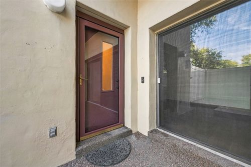 2034 Swallow Hill Rd, Pittsburgh, PA, 15220-1655 | Card Image