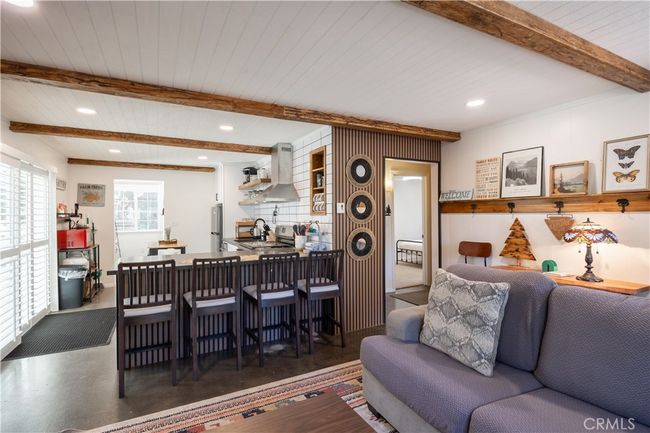682 Maple Ln, House other with 3 bedrooms, 2 bathrooms and null parking in Sugarloaf CA | Image 7