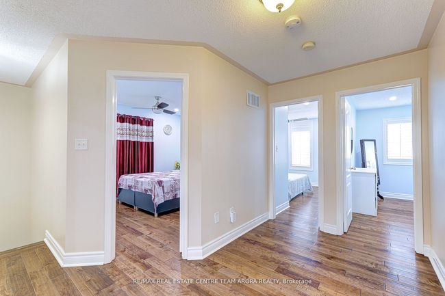 27 Beresford Cres, House other with 5 bedrooms, 4 bathrooms and 4 parking in Brampton ON | Image 18