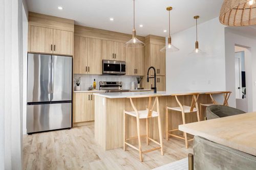 140 Heartwood Lane Se, Calgary, AB, T3M2J9 | Card Image