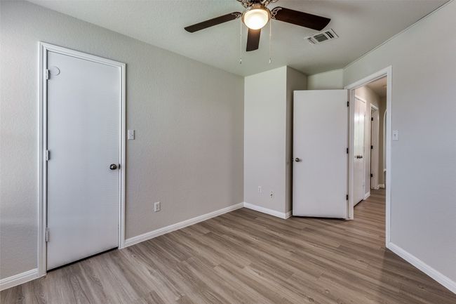 1514 Paint Brush Dr, House other with 3 bedrooms, 2 bathrooms and 2 parking in Lockhart TX | Image 21