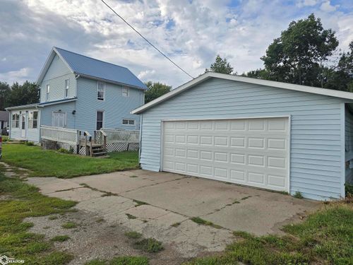 600 E Division St, Morning Sun, IA, 52640-9570 | Card Image