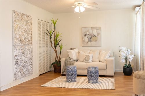 176 Kuulei Rd, Kailua, HI, 96734-2718 | Card Image