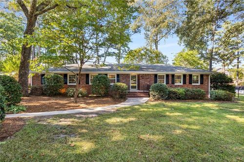 2040 Argyle Dr Se, Smyrna, GA, 30080-3812 | Card Image