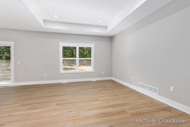 3551 Leaf Ln, House other with 3 bedrooms, 3 bathrooms and null parking in Freeport MI | Image 11