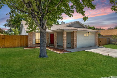 9254 Ridge Shadow, San Antonio, TX, 78250-4043 | Card Image