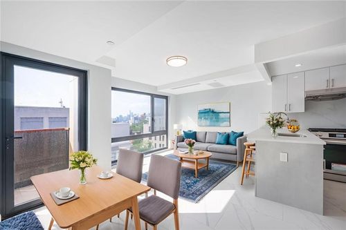 4c-643 5th Ave, Brooklyn, NY, 11215-6968 | Card Image