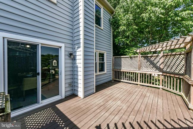 14552 Eddy Ct, Townhouse with 3 bedrooms, 4 bathrooms and null parking in CENTREVILLE VA | Image 39