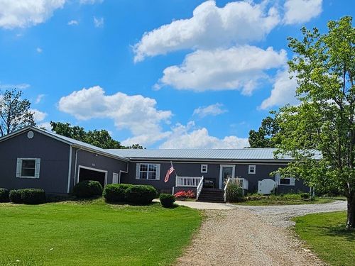 313 Fairway Dr, Horseshoe Bend, AR, 72512-2703 | Card Image