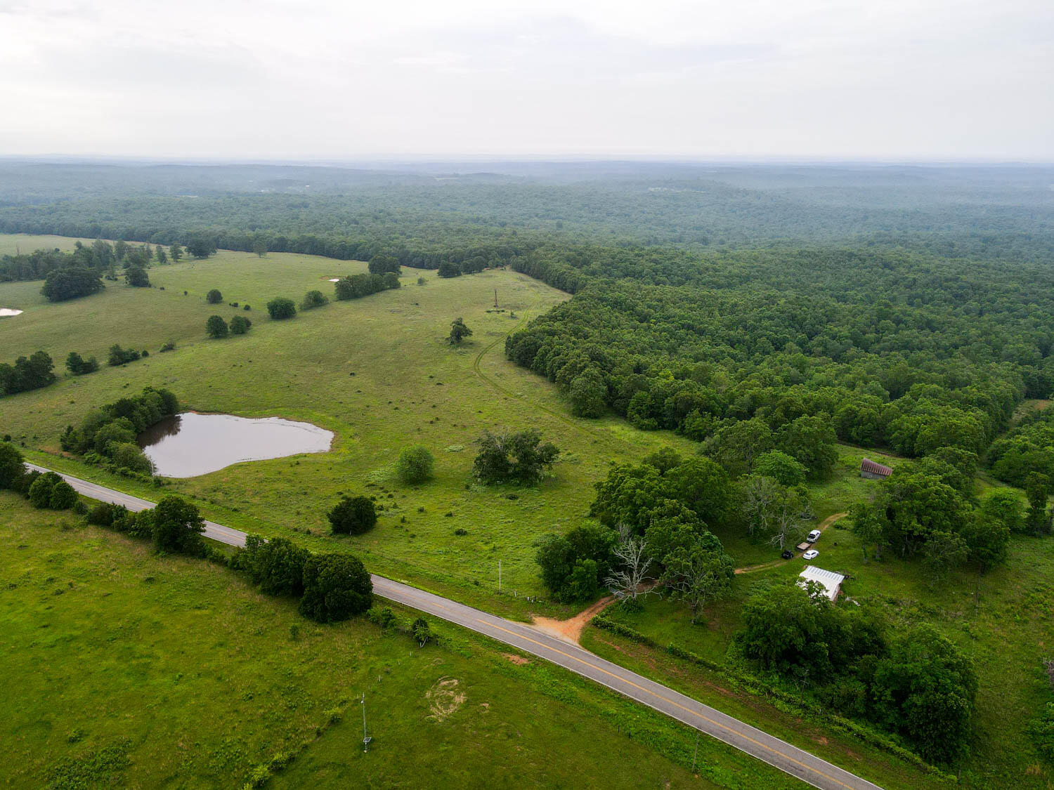 P Hwy, Koshkonong, MO 65692