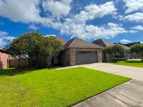 37184 Sills Dr, Prairieville, LA, 70769-3491 | Card Image