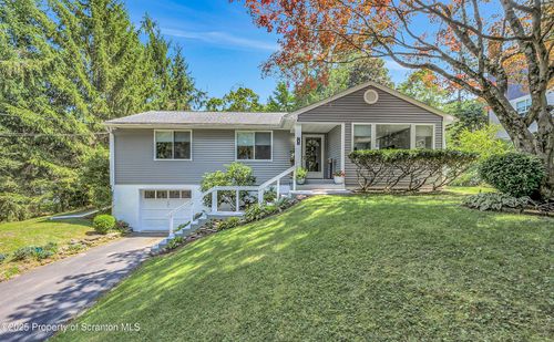 701 Powell Ave, Clarks Summit, PA, 18411-1967 | Card Image