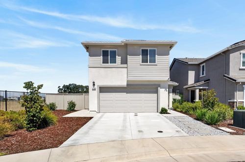2193 Shady Tree Cir, Roseville, CA, 95747-6982 | Card Image