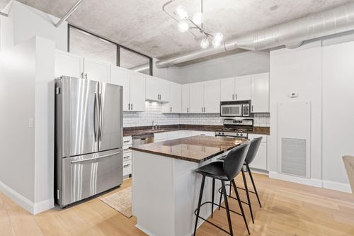 unit-213-720 N 4th St, Minneapolis, MN, 55401-1945 | Card Image