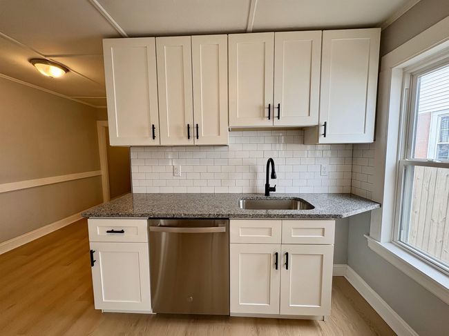 164 Front St, Condo with 2 bedrooms, 1 bathrooms and null parking in Exeter NH | Image 11