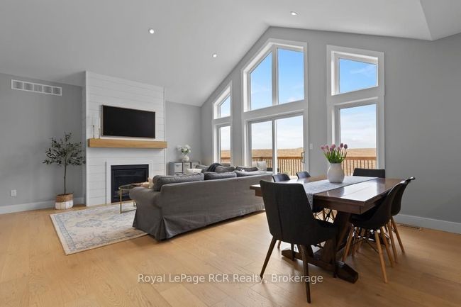 13 Jonathan Cres, House other with 4 bedrooms, 3 bathrooms and 4 parking in Mildmay ON | Image 12