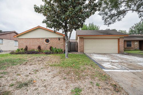 819 Seamaster Dr, Houston, TX, 77062-5103 | Card Image