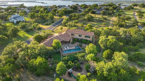 205 Hi Ridge Rd, Horseshoe Bay, TX, 78657-6844 | Card Image