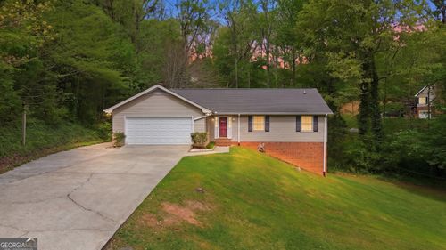 189 Foxdale Dr, Toccoa, GA, 30577-8616 | Card Image