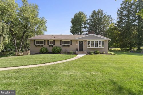135 Conestoga Rd, MALVERN, PA, 19355-1650 | Card Image