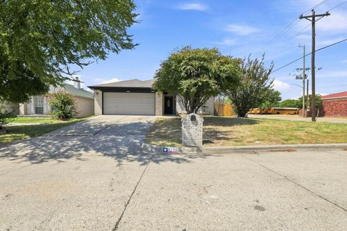 8195 Waterside Trl, Fort Worth, TX, 76137-1288 | Card Image