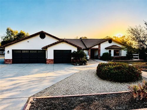 17720 Copper Queen Ln, Perris, CA, 92570-7704 | Card Image
