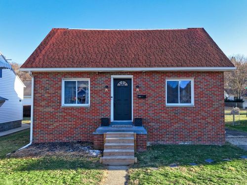 612 N 3rd Ave, Paden City, WV, 26159-1608 | Card Image