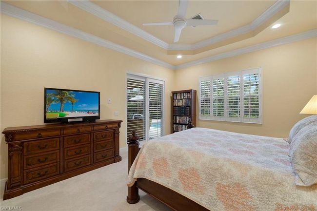 16144 Parque Ln, House other with 3 bedrooms, 2 bathrooms and 2 parking in NAPLES FL | Image 16