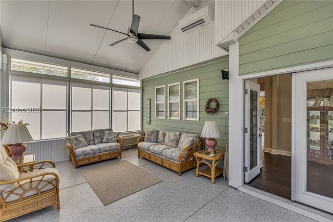 Heated and Cooled Enclosed Lanai | Image 25