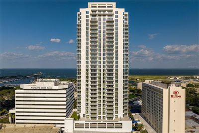 1607 - 301 1st Street S, Condo with 2 bedrooms, 3 bathrooms and null parking in St Petersburg FL | Image 2