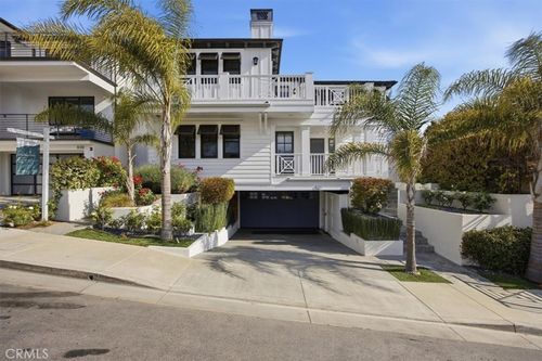 826 18th St, Hermosa Beach, CA, 90254-3414 | Card Image