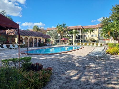 apt-214-253 S Cypress Rd, Pompano Beach, FL, 33060-7081 | Card Image