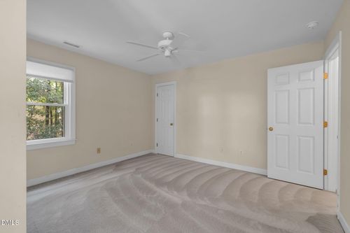 5309 Shoreline Ct, Holly Springs, NC, 27540-9353 | Card Image