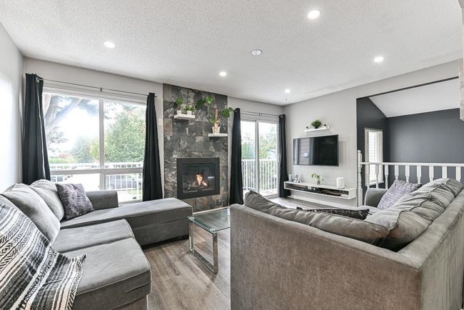 186 Springfield Dr, House other with 5 bedrooms, 2 bathrooms and 4 parking in Aldergrove BC | Image 4