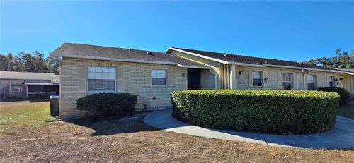 9515 Fieldview Cir, THONOTOSASSA, FL, 33592-3514 | Card Image