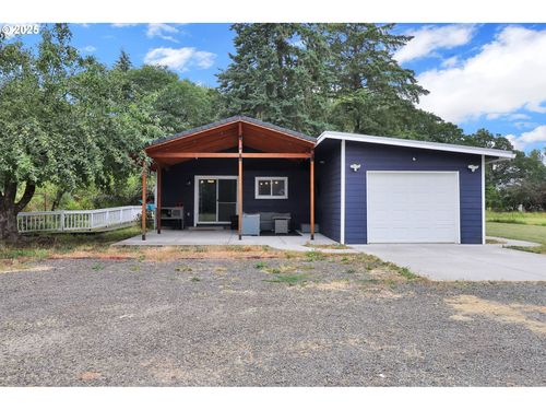 93215 Long Tom Dr, Cheshire, OR, 97419-9701 | Card Image