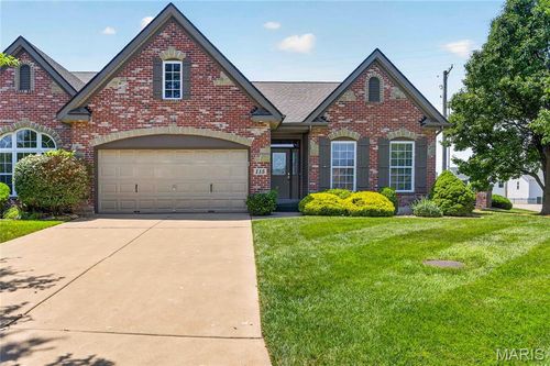 115 Long And Winding Rd, Saint Peters, MO, 63376-1673 | Card Image