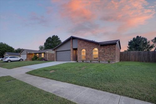 4121 Blue Flag Ln, Fort Worth, TX, 76137-1706 | Card Image