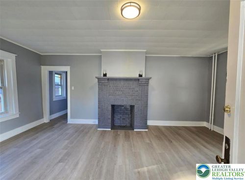 1605 Calypso Ave, BETHLEHEM, PA, 18018-4715 | Card Image