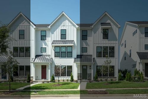 48-302-16534 Yellowwood Dr, Chesterfield, MO, 63005-4361 | Card Image