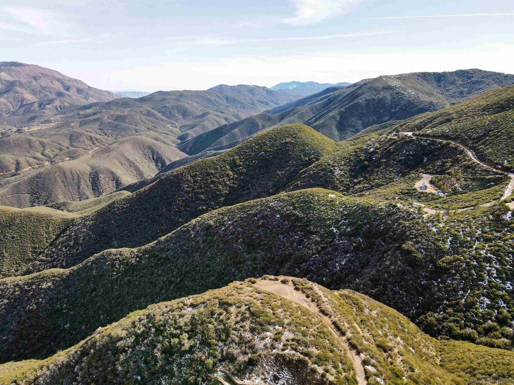 Land in Julian 5