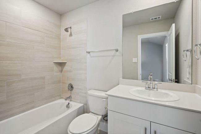 Photo is not of the actual home, but is an inspirational photo of builder’s model home and may depict options, furnishings, and/or decorator features that are not included. | Image 24