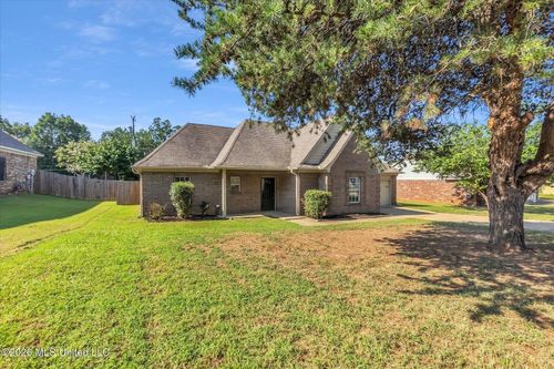 7079 Maplewood Rd, Olive Branch, MS, 38654-1337 | Card Image