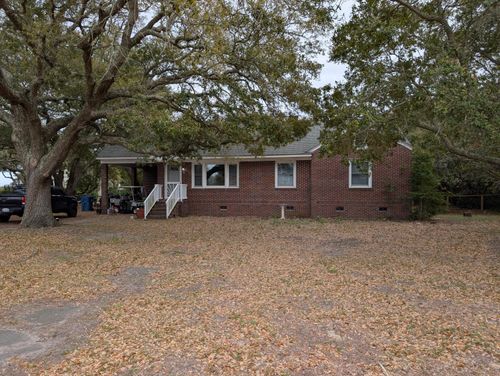 3121 Middle St, Sullivans Island, SC, 29482-8648 | Card Image
