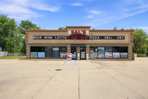 32640 Utica Road, Fraser, MI, 48026 | Card Image