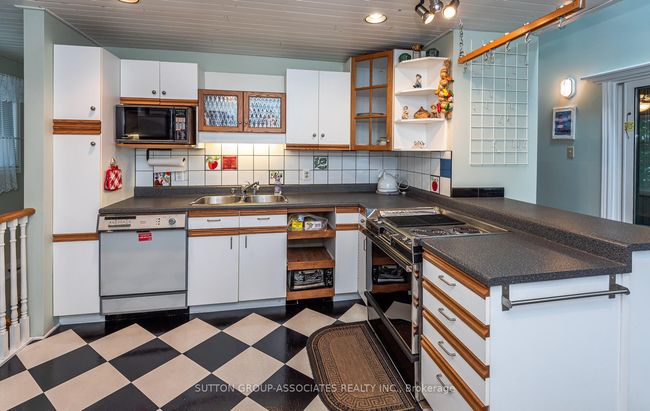 5 - 1105 Butterfly Rd, House other with 3 bedrooms, 3 bathrooms and 5 parking in Port Carling ON | Image 12