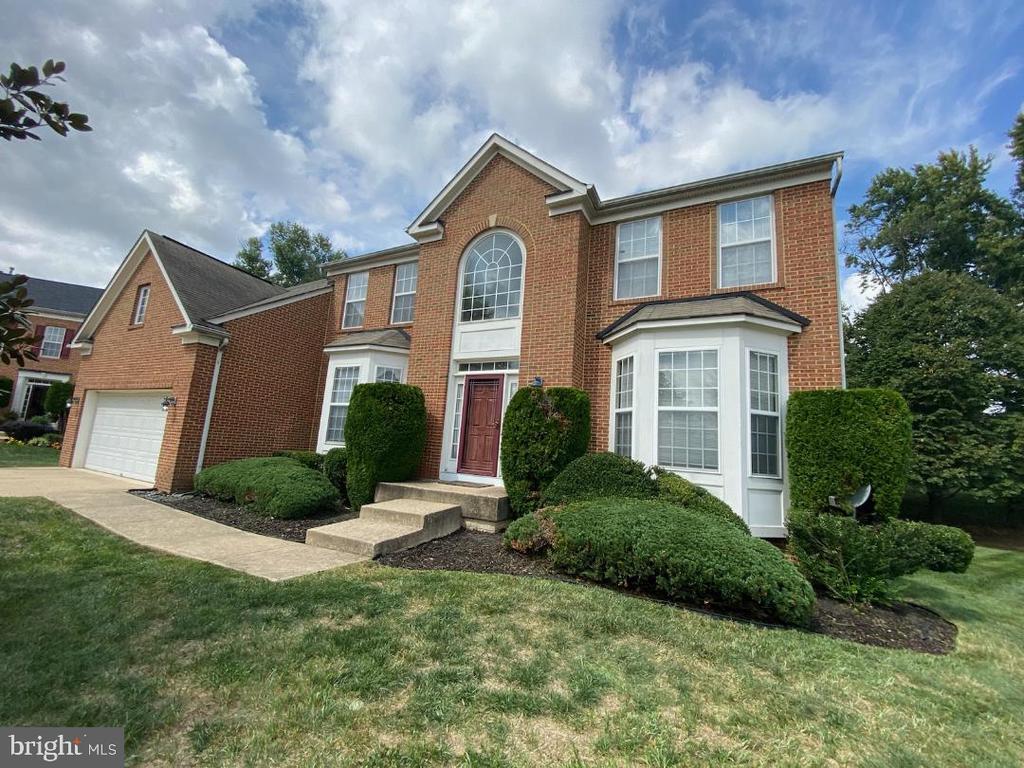 Hershey Red Pl, Clinton, MD 20735