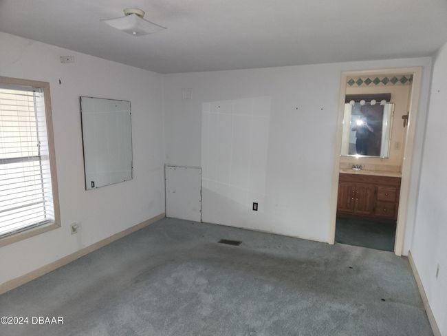 Primary Bedroom | Image 12